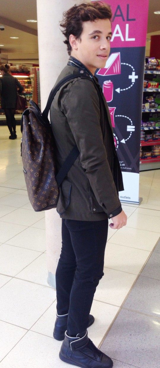 Saif shows us how guys can rock the backpack - especially Louis Vuitton!