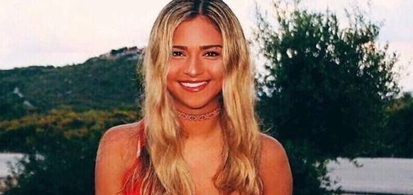 Image may contain: Smile, Portrait, Face, Woman, Girl, Female, Blonde, Person, People, Human