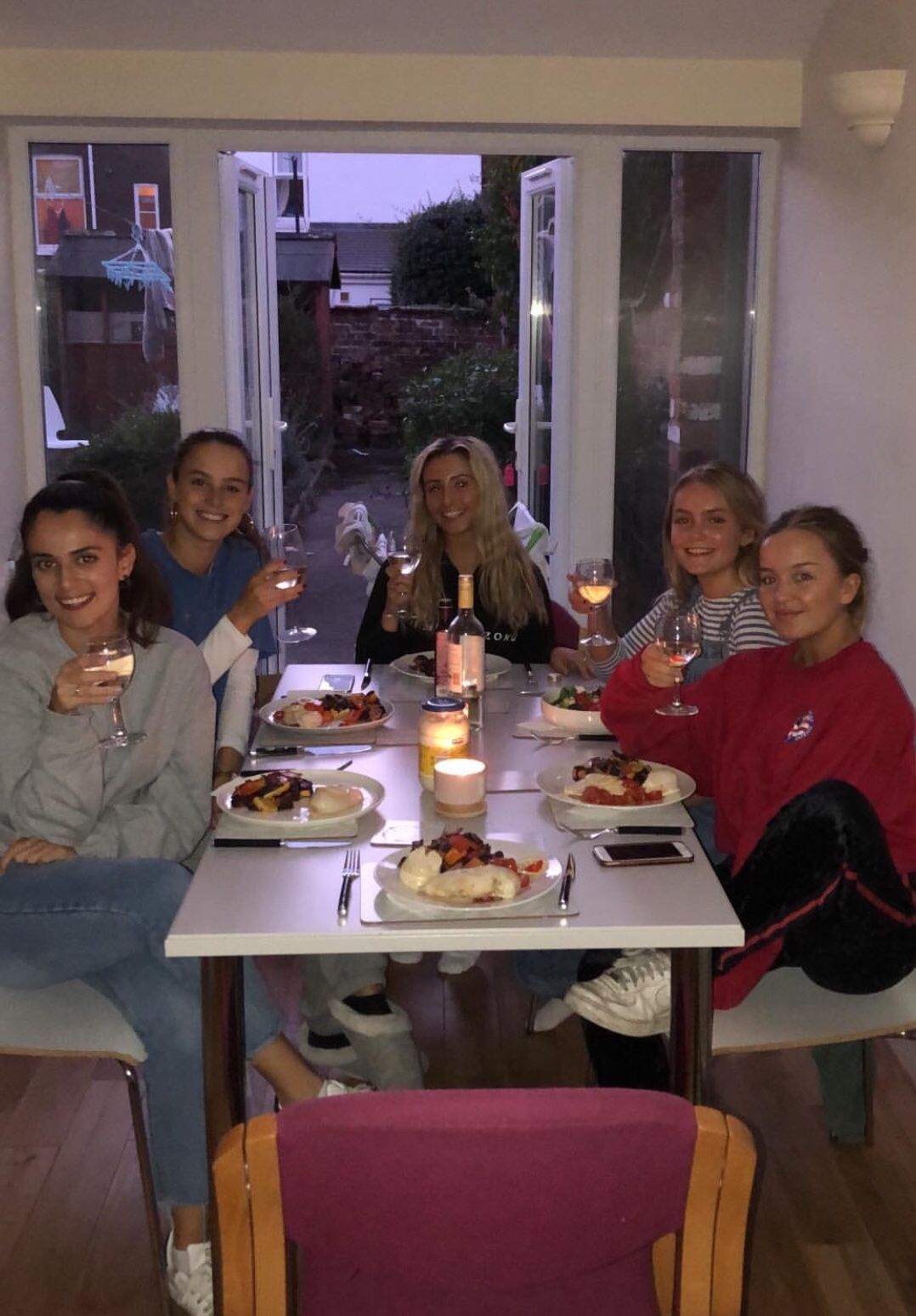 Image may contain: Cafeteria, Meal, Chair, Furniture, Table, Dining Table, Food, Food Court, Restaurant, Human, Person