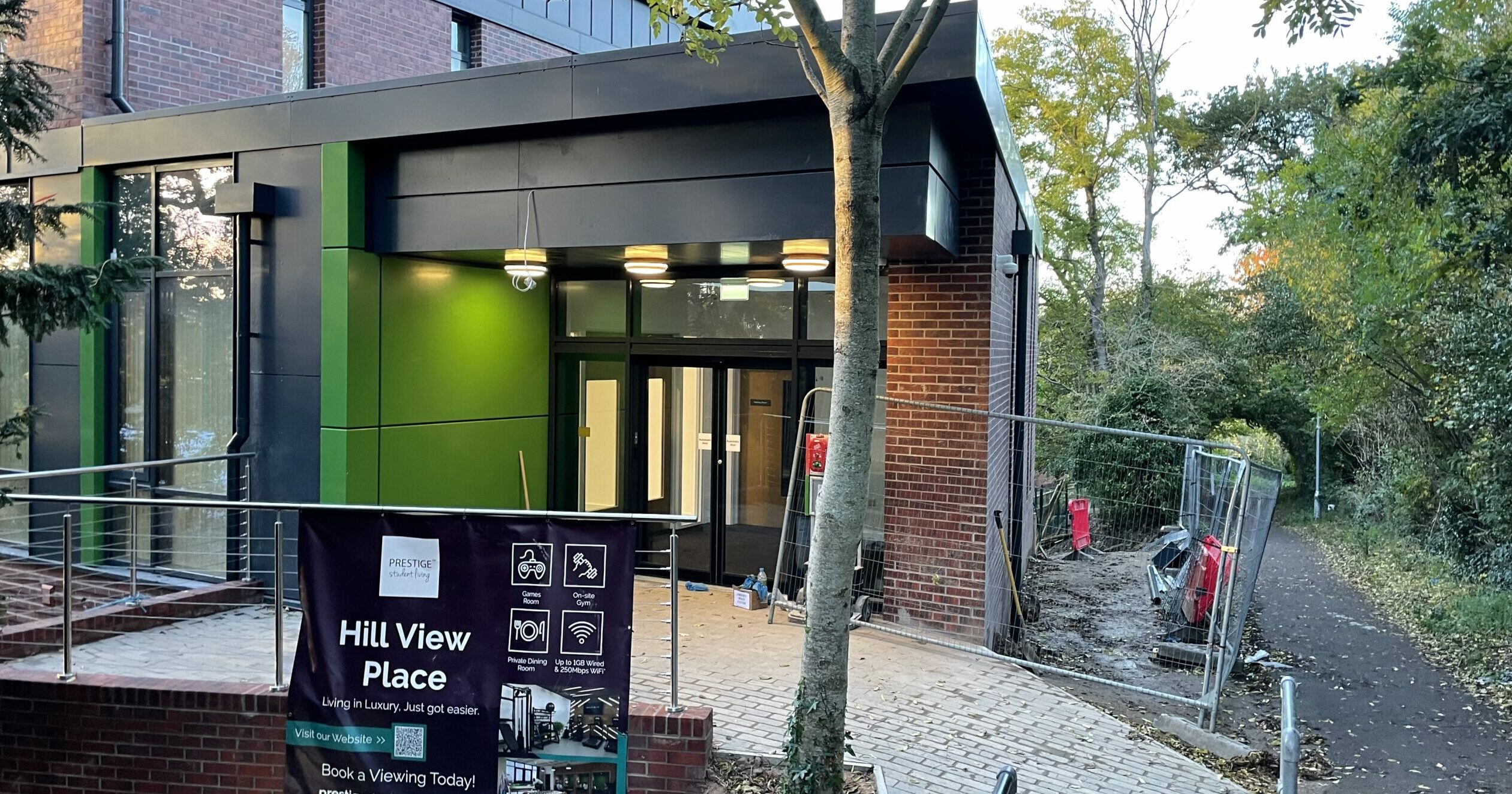 Exeter Uni students forced to live in hotels due to delays over student accommodation - Vimarsana News