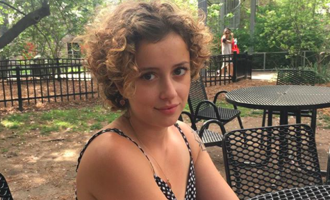 How one Tyler student is using social media to share her artwork with