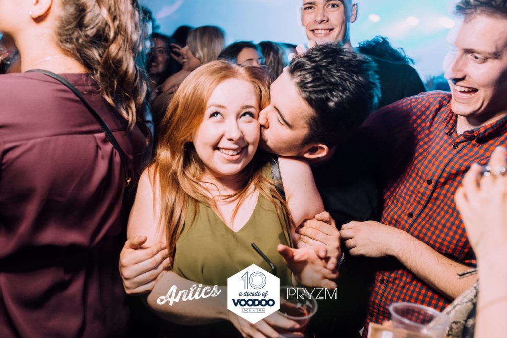 This looks slightly uncomfortable tbh