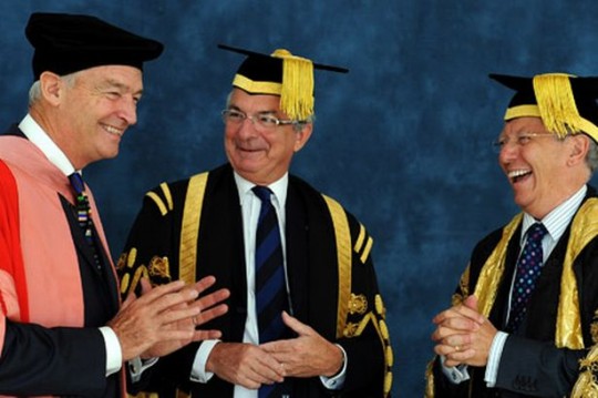 UoL VC Sir Howard Newby "lolling" at his new salary
