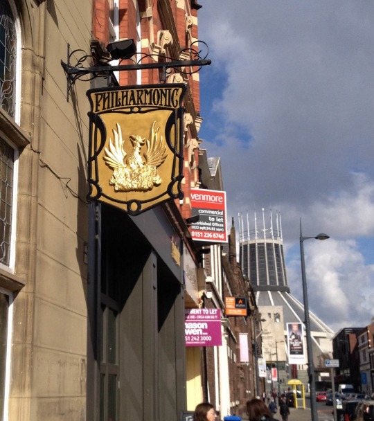 This picture is so bloody #Liverpool.