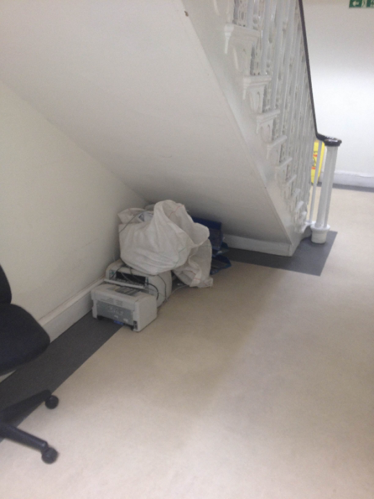 Even that clapped-out old printer could scrape a 2:1, why can't you?