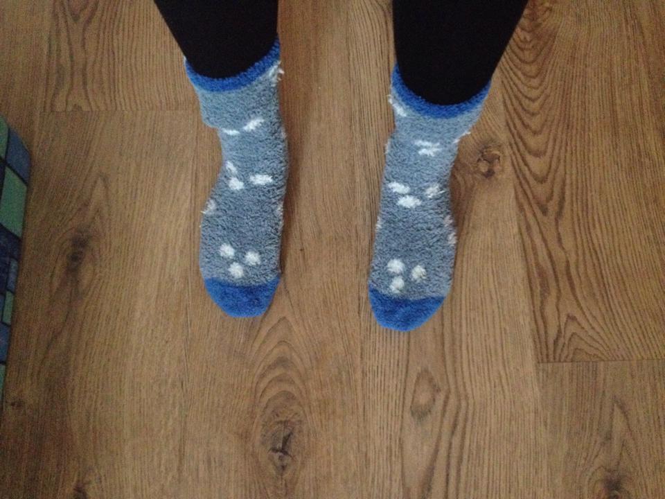 Socks are essential on that lino