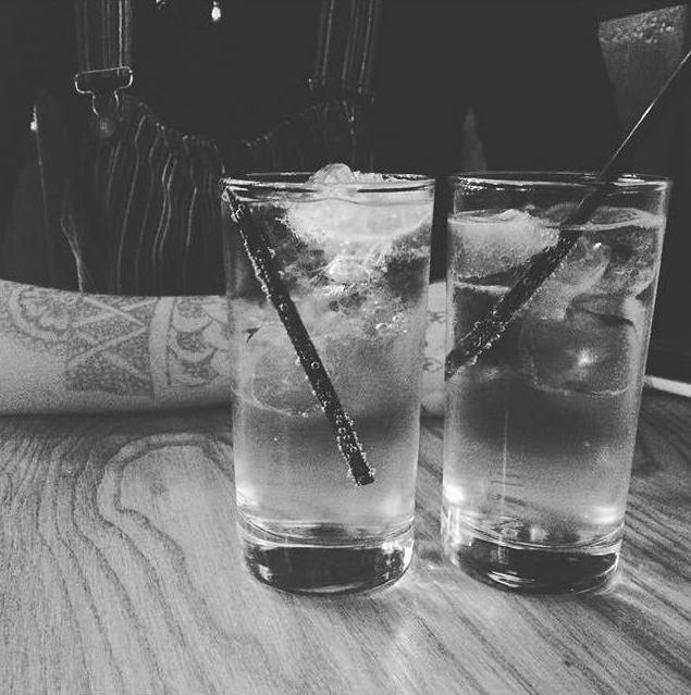 gin, drinks, alcohol, drinking