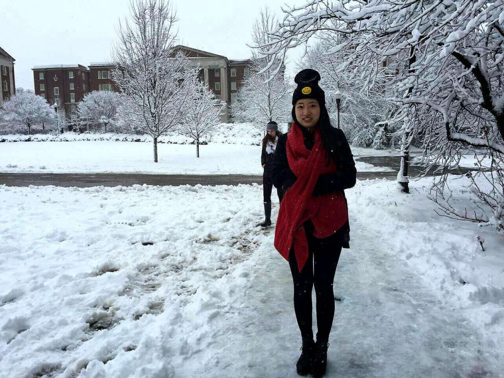 I took so many pictures that day because it was my first time seeing real snow!