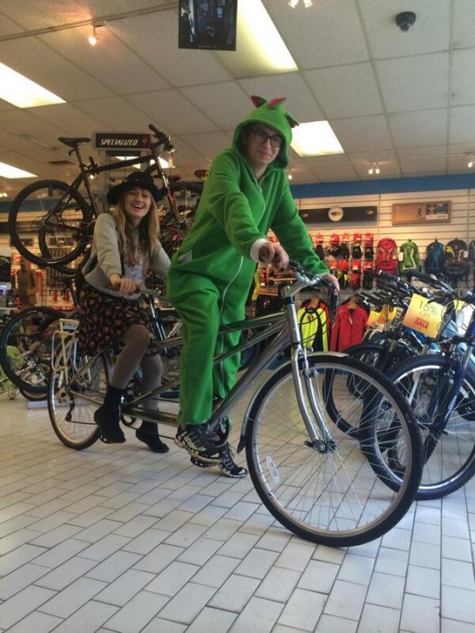 12:33 Tadosarus: "TANDEM"