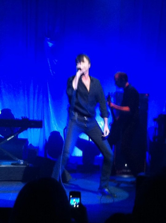 You know who's founded a career out of misery, wierd and ultimately futile sexual experience and moping around. Brett Anderson. Brett Anderson is FINE AS HELL. I rest my case.