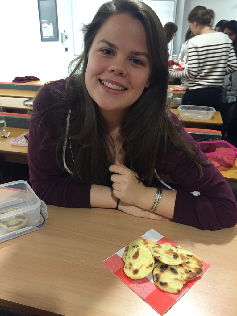 Nia, Wales