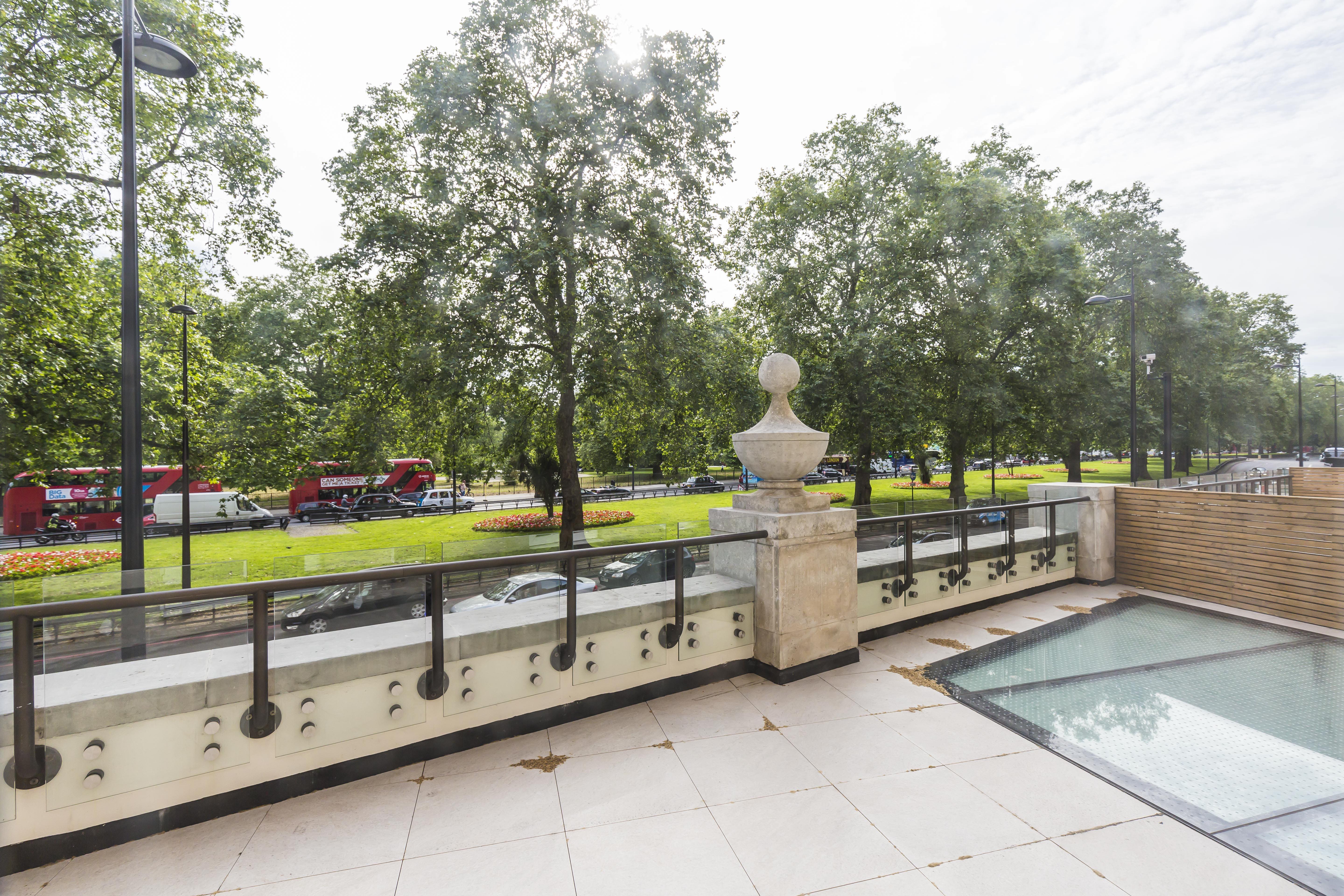 The rooftop view over Hyde Park