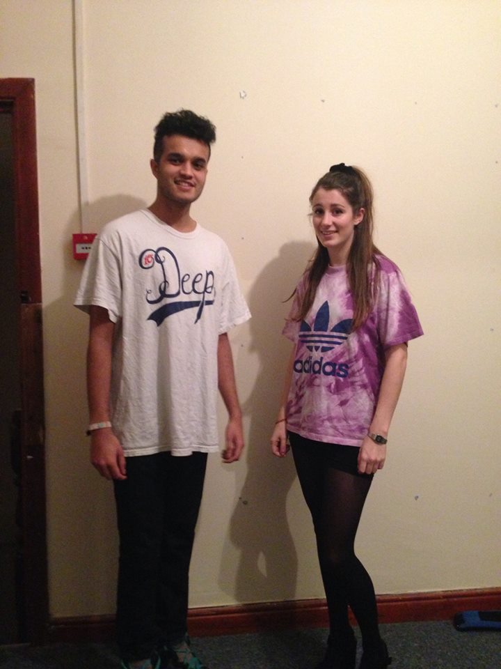 Something particularly baggy. Make sure that it is vintage, and even if it's not, make it unique by tie dying it yourself. Of course, make it a sports make if you're going to tie dye it.