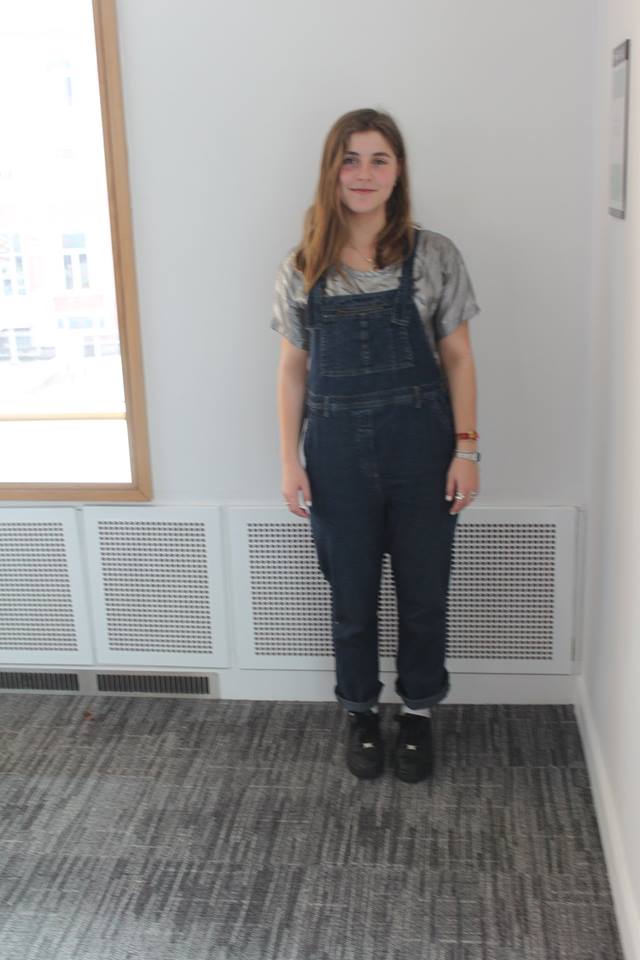 Martha likes to spend her time alone in the Ali G, but I managed to grab a quick snap of her Nike Air Force 1's and her sweet dungarees.