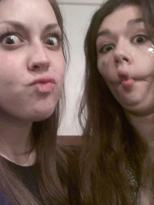 Pucker up boys
