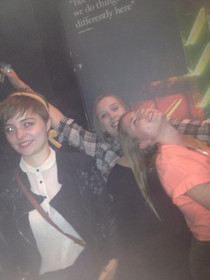 But look how fun the queue is