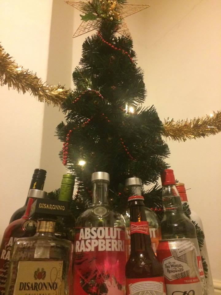 Be the house that loves Christmas and the sesh!