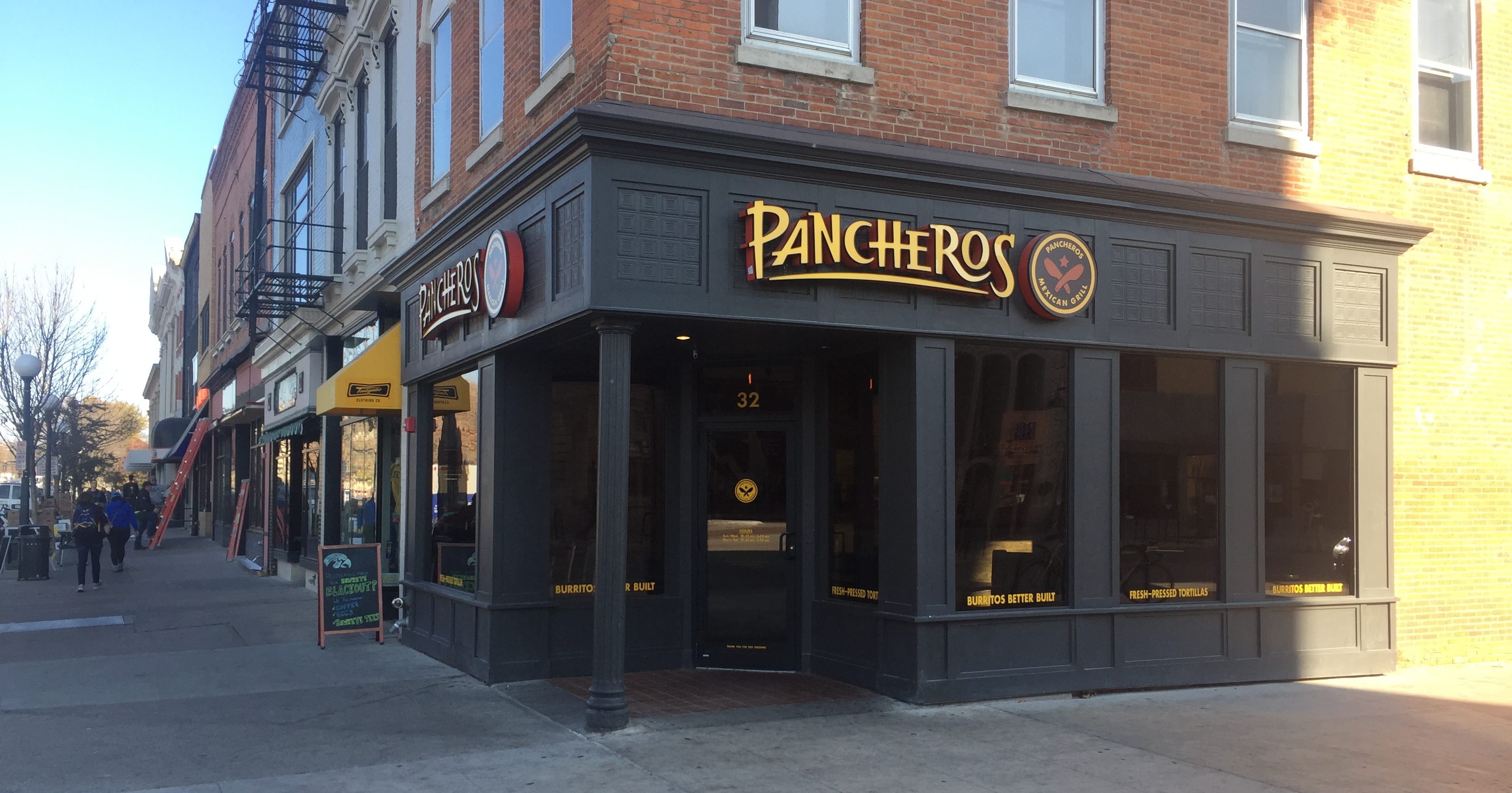 Pancheros is infinitely better than Chipotle here's why