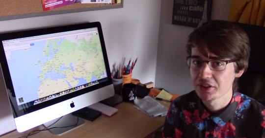 Tom also has a Mac