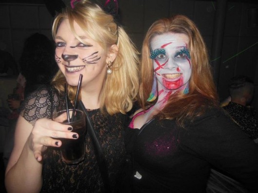 A cat and dead Nicki Minaj. All achieved from make up.