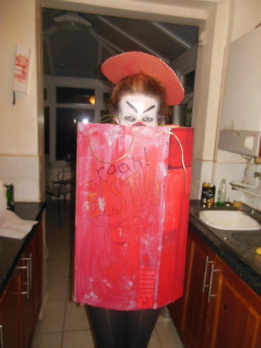 This is scary gravy "rahh Bisto!" Genius, but can you throw shapes in that?