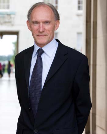 Activists have called on Nottingham's Vice-Chancellor to oppose the sell off