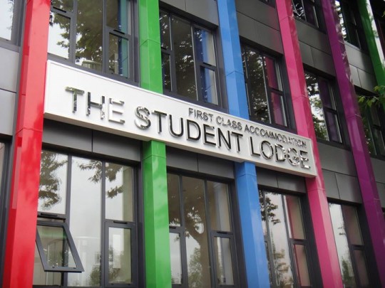 The Student Lodge, just a minutes walk from Player to Playaaaaa