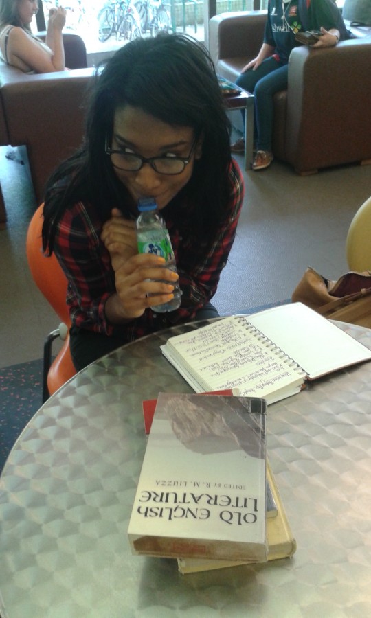 ...just sipping on ma water.