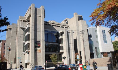 This is the first thing that came up in Google for "Yale architecture". Hahahahaha.