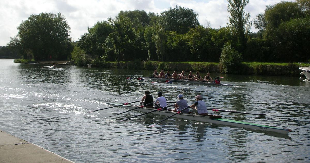 Oxford University student dies in river whilst celebrating end of exams