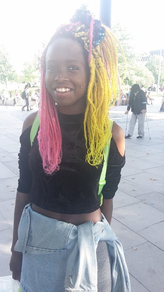 Dianna, 22