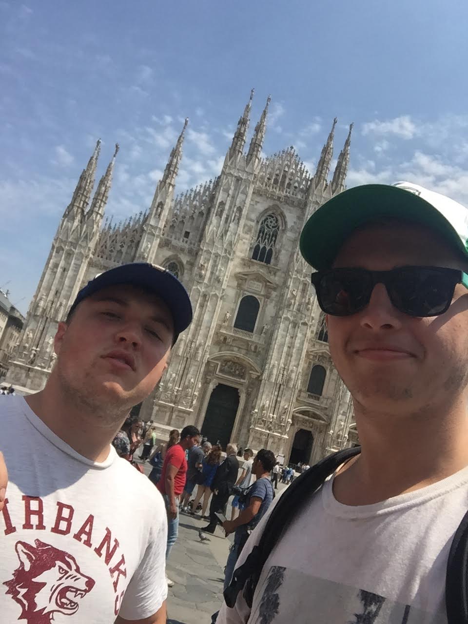 Yes, that's the Duomo of Milan