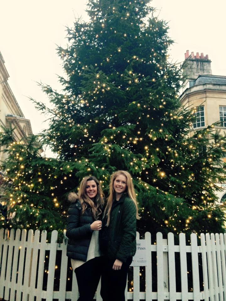 Celebrating a successful house search BY CHRISTMAS