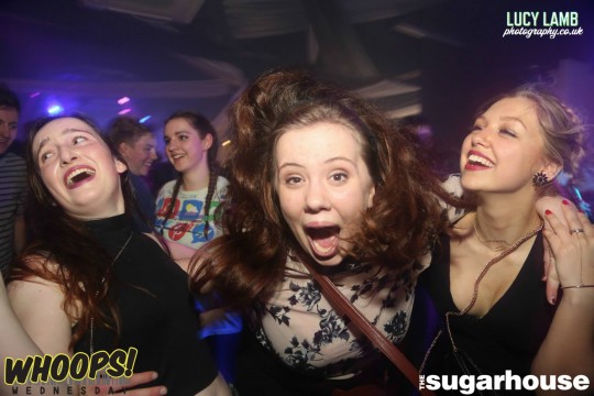 "AAAAAAAAAAAAAHHHHHHHHHHHHH"