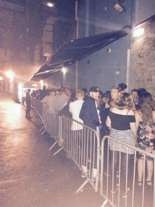 A pretty standard queue...