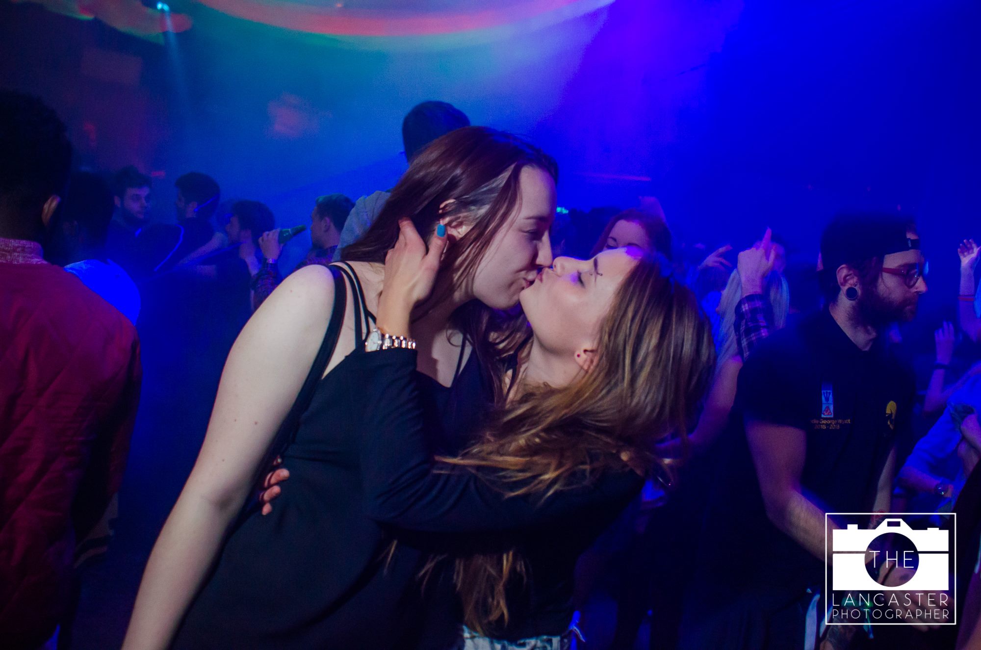kissykissy
