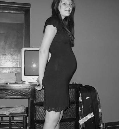 Eleanor pregnant age 17