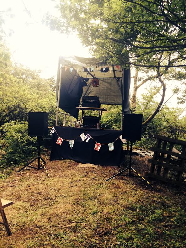 The side stage which would later host some sick drum and bass.