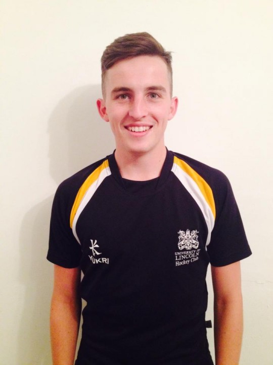 mens hockey captain