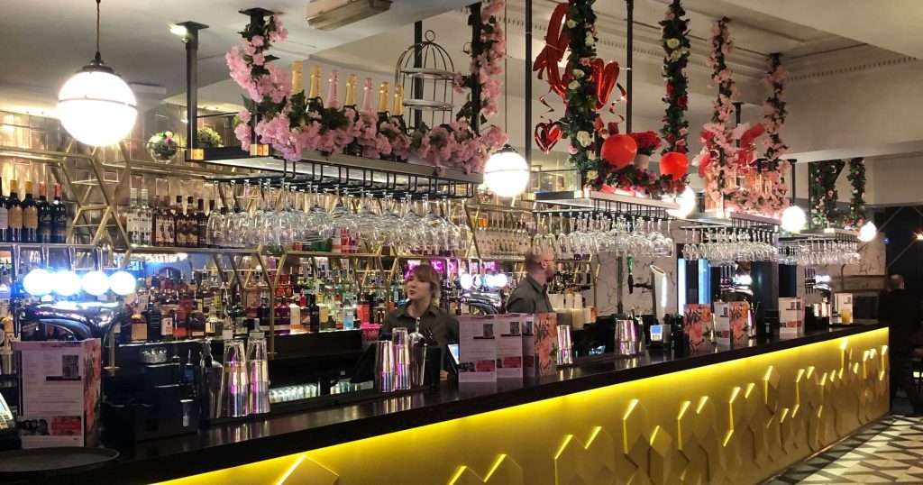 The Slug and Lettuce Lincoln had a total revamp and we LOVE it