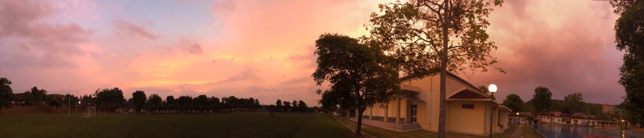 How I miss the beautiful weather back home <3