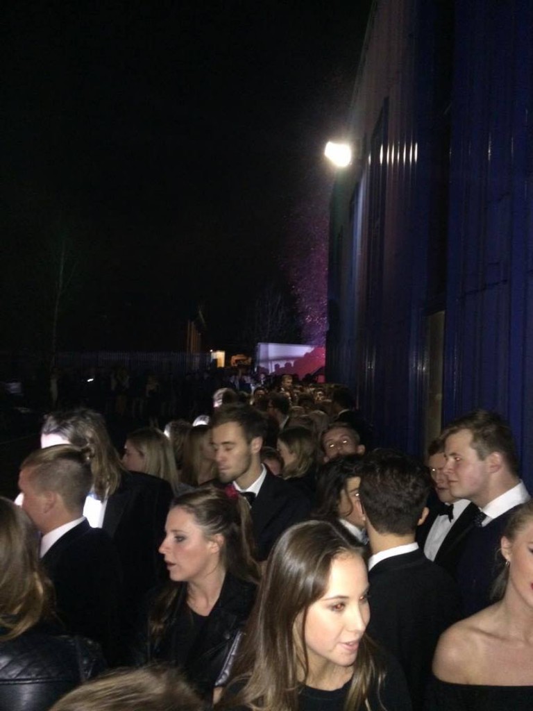 fight night queue