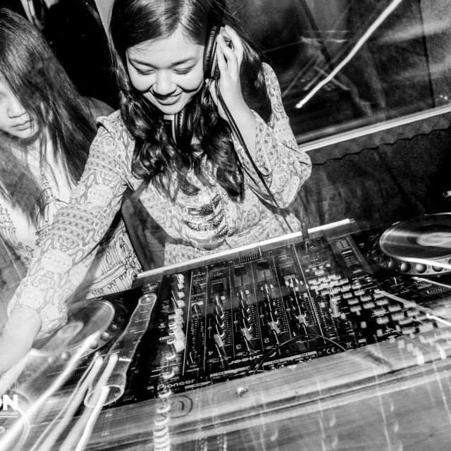Looking like I'm doing lots however I am just picking a song