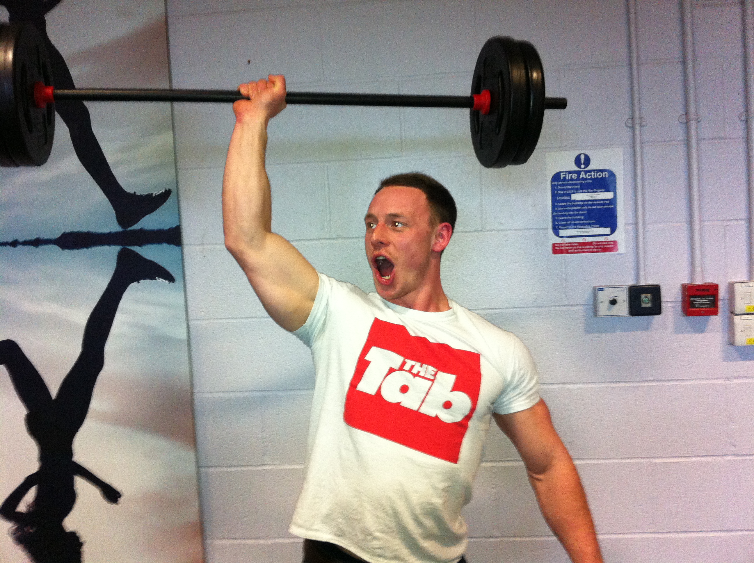 Yawning-while-he-lifts-wanker.