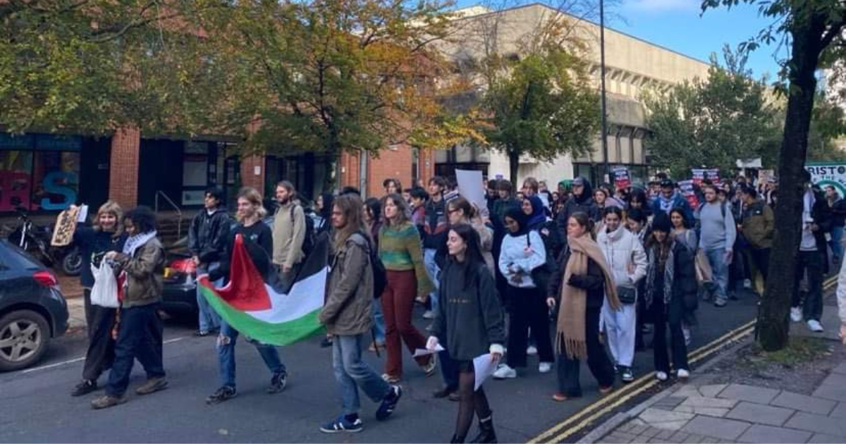 Hundreds attend pro-Palestine protest organised by Bristol SWSS and PalSoc