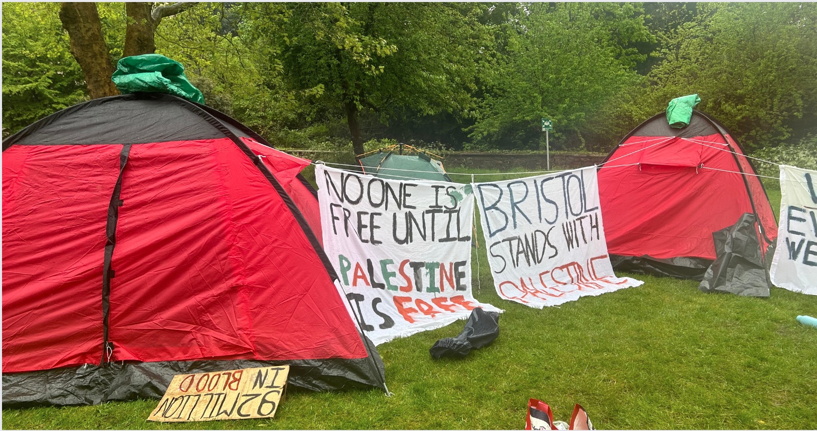 Bristol University students camp in Royal Fort Gardens in solidarity with Palestine - Vimarsana News