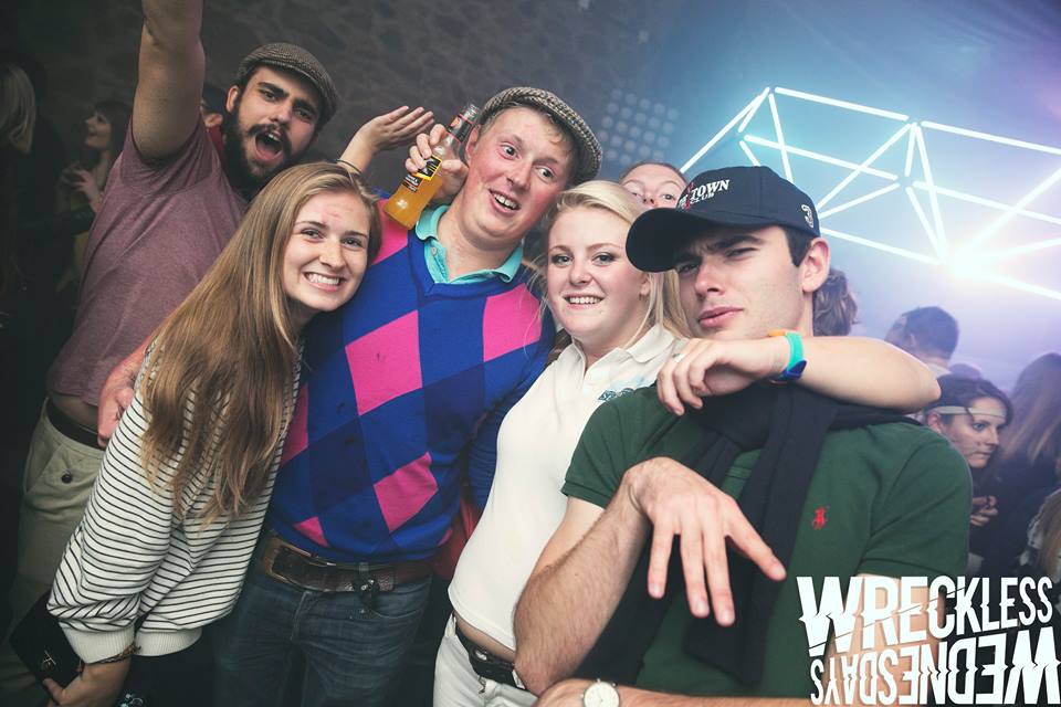 12108140_747044945402219_6848969922632755600_n