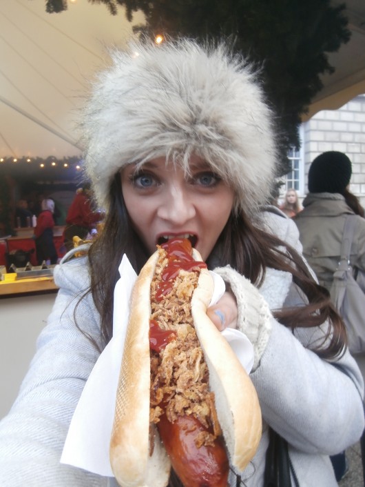 Woman vs. Food Belfie