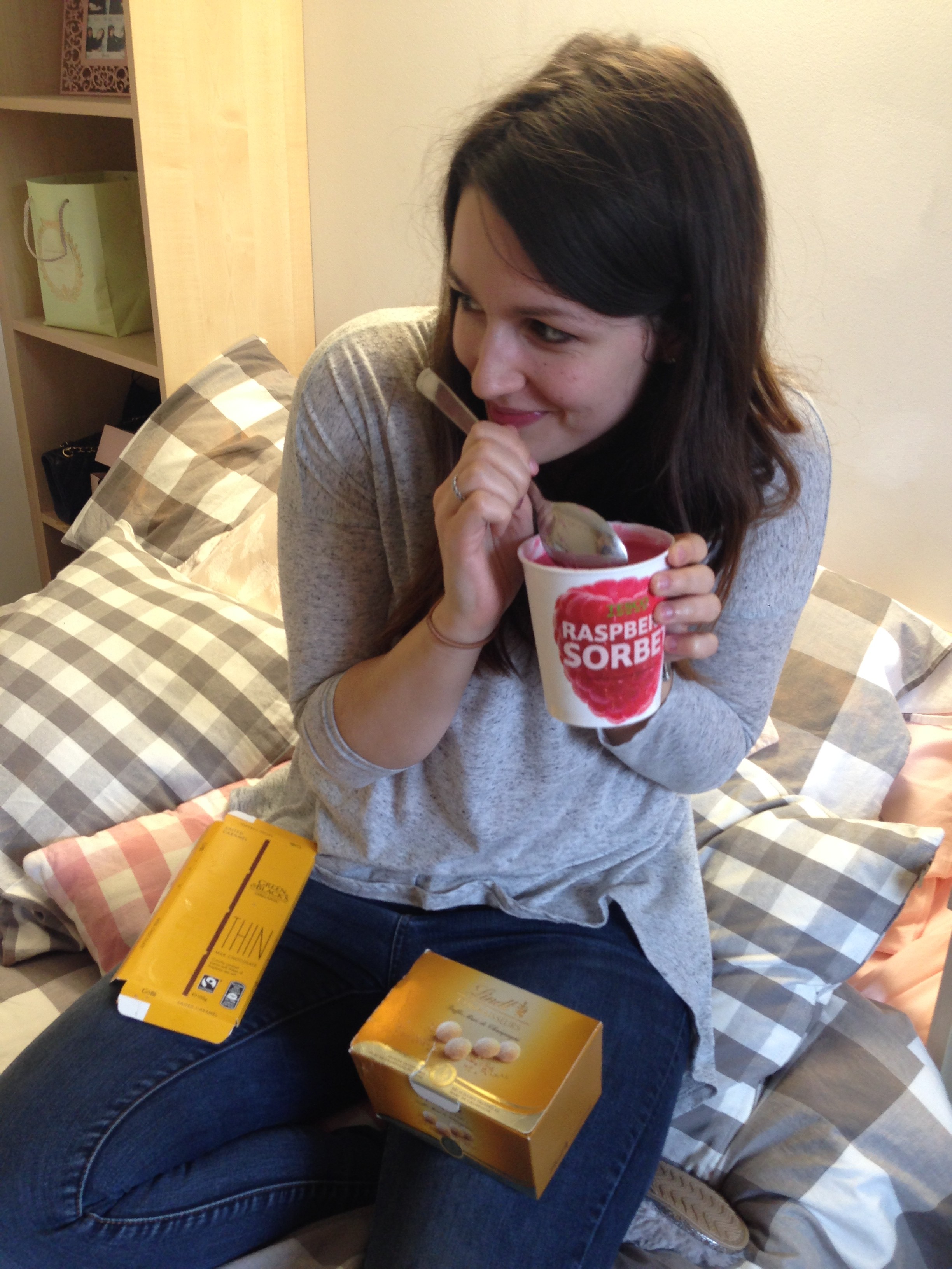 any tips on keeping sorbet cold in our rooms sans freezer are greatly appreciated