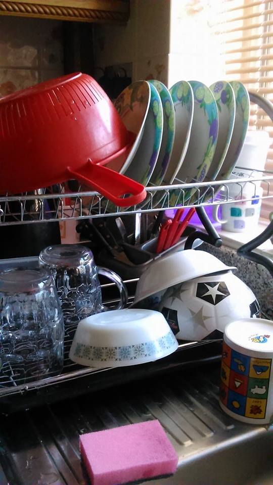 How to do washing up, in case you weren't sure